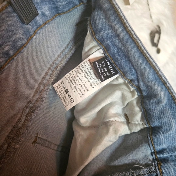 Shein High Waist Light Wash Skinny Jeans - Picture 3 of 4